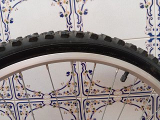 Bicicleta de montaña azul para adulto
