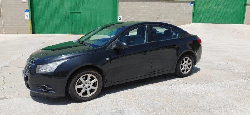 Chevrolet Cruze 2010 - foto 1