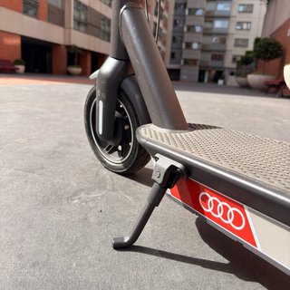 Patinete Eléctrico Audi (Segway G30D) Ed. Limitada