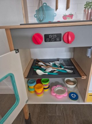 Cocina de madera infantil