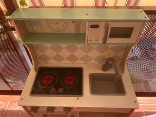 Cocinita infantil de madera realista