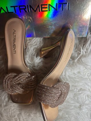Sandalias tacón ALTRIMENTI doradas