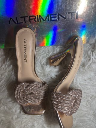 Sandalias tacón ALTRIMENTI doradas