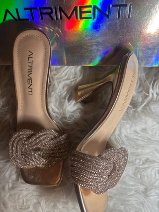 Sandalias tacón ALTRIMENTI doradas