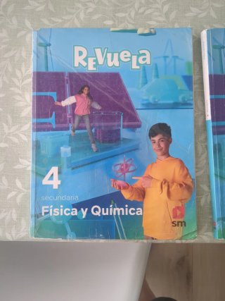 Física y química : 4 ESO Revuela