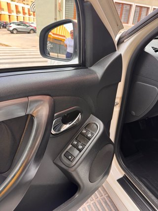 Dacia Duster 2015  78.000Km.