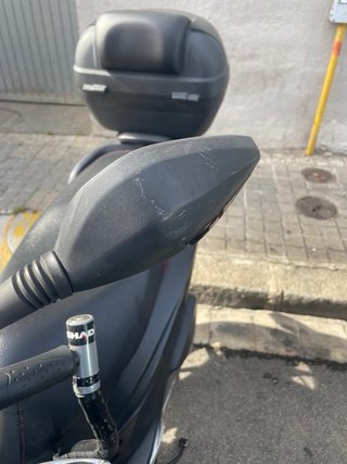 Moto Sym Symphony 125 SR Negra 20m km baúl y pitón