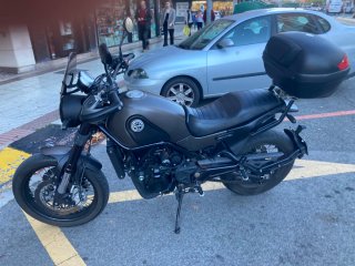 Benelli Leoncino 500 Trail