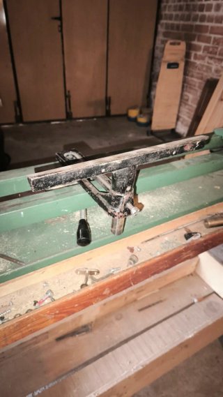 Torno de madera de sobremesa