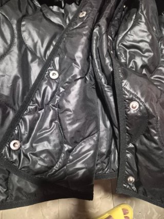 Abrigo fino negro con cinturón