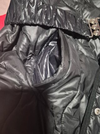 Abrigo fino negro con cinturón