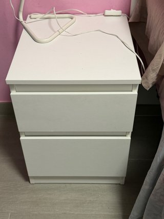 Mesita de noche Ikea blanca