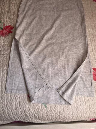 Vestido gris largo con cremallera