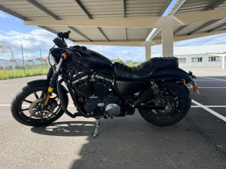 Harley-Davidson Iron 883 2018 Negra