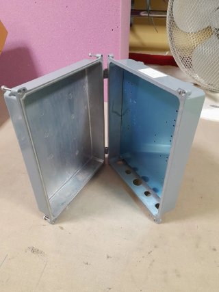 Caja Aluminio Landatel SPE-Z conexiones