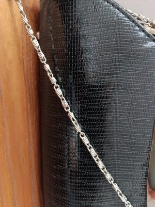 Bolso de fiesta negro.De mano o para colgar