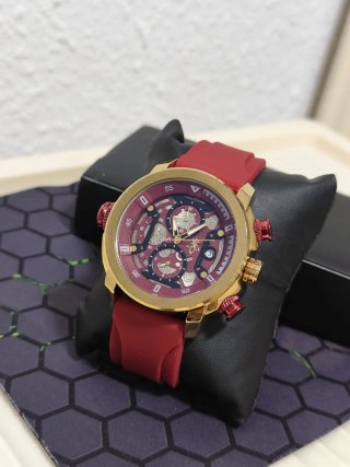 Reloj de Hombre Dorado y Rojo