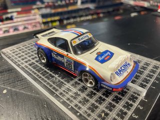 Coche Slot Porsche 911 Rally chasis 3D Mustang