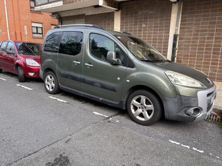 Peugeot Partner Tepee Outdor 2011. Buen estado.