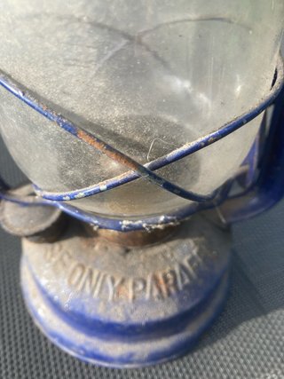 Antiguo candil azul