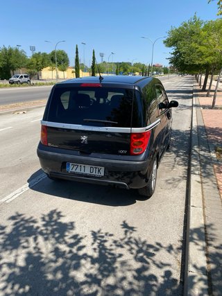 Peugeot 1007 2005