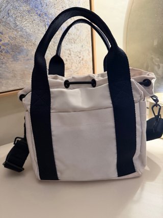 Bolso Ecoalf blanco y azul