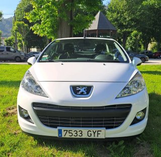 Peugeot 207 cc  2010