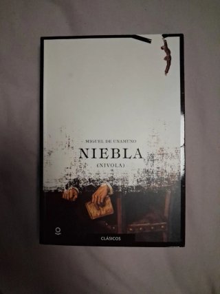 Niebla (Clásicos Loqueleo) (Spanish Edition)