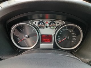 FORD FOCUS 1.8 TDCI TITANIUM