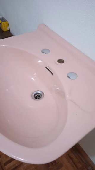 Lavabo Roca con pie rosa
