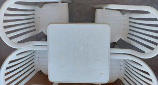 Mesa plegable y 4 Sillas de Exterior