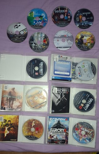 Pacchetto Giochi PS3: Call of Duty, Far Cry, Resident Evil