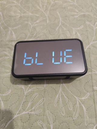 Altavoz Bluetooth con Alarma y Radio