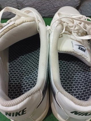 Nike Court Blancas y negras Talla 43