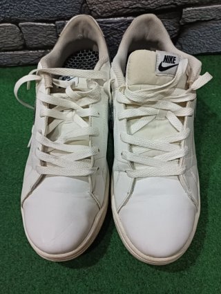 Nike Court Blancas y negras Talla 43