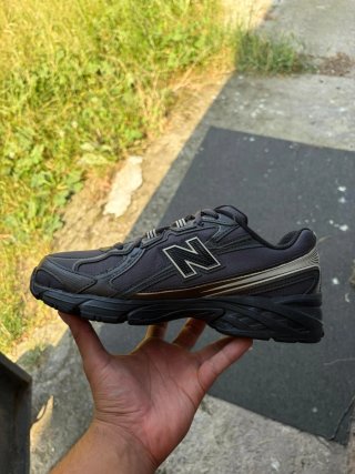 New Balance 740 Scarpe Uomo Nero Grigio