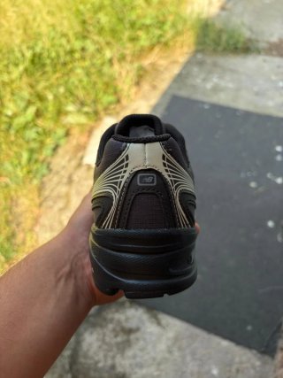 New Balance 740 Scarpe Uomo Nero Grigio
