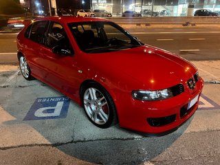 SEAT Leon Cupra R mk1