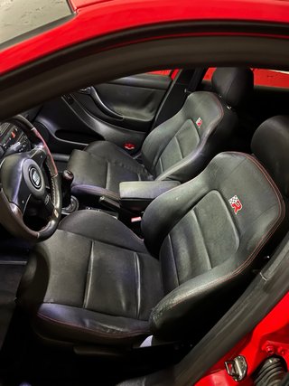 SEAT Leon Cupra R mk1