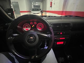 SEAT Leon Cupra R mk1