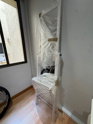 Espejo de pie IKEA blanco con almacenaje