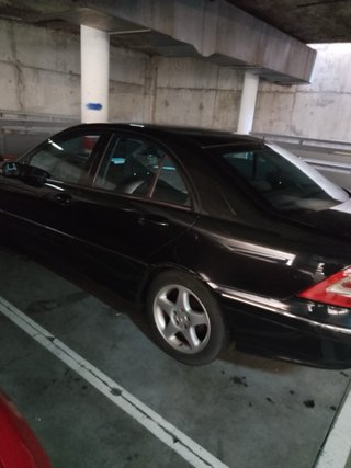 Mercedes-Benz Clase C 2004