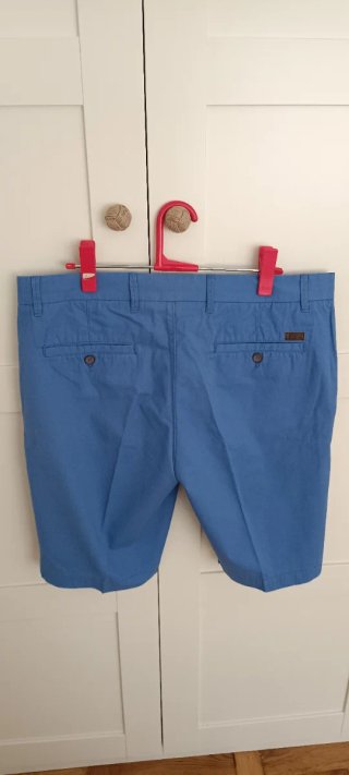 Pantalón corto hombre azul