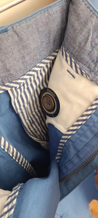 Pantalón corto hombre azul