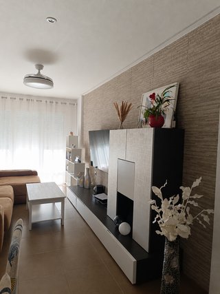 Se vende piso muy acogedor  en zona de Bullas