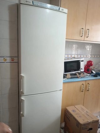 Frigorífico Balay Blanco con Botellero