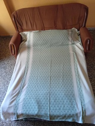 Sofá cama de 3 plazas y 2 sillones