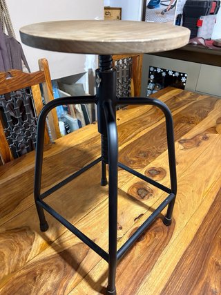 Mesa auxiliar redonda madera y metal