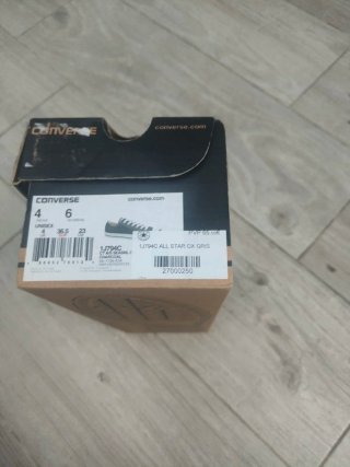 Zapatillas Converse grises Puestas 1 vez