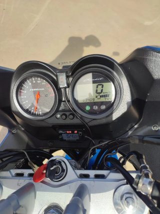 Suzuki Bandit 650 S Azul